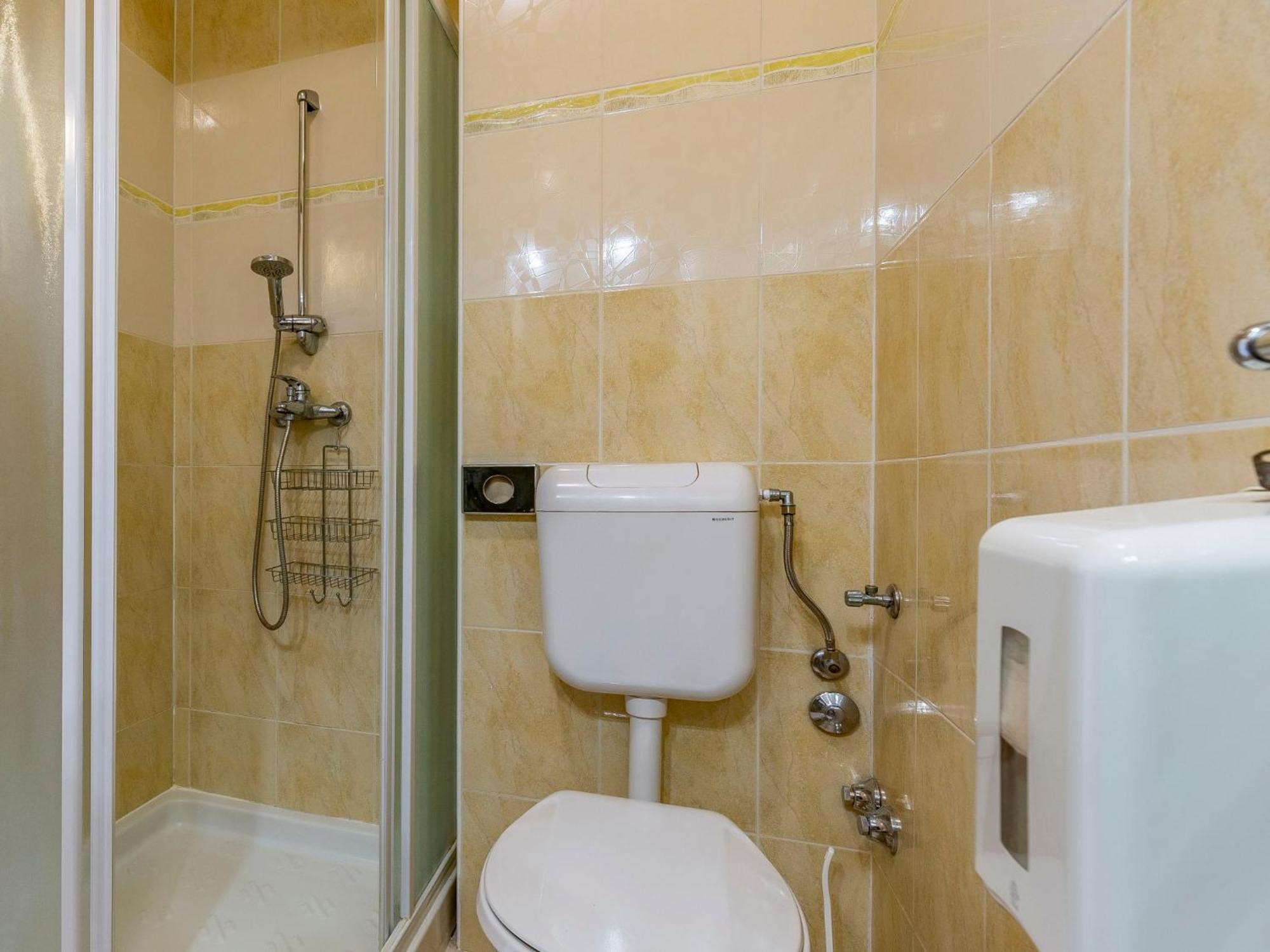 Rok 8 By Interhome * Pula